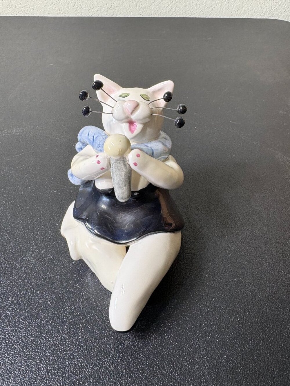 Vintage Annaco Creations by Lacombe 2001 Singing Cat